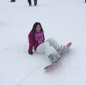 Meet your Posher, Linh